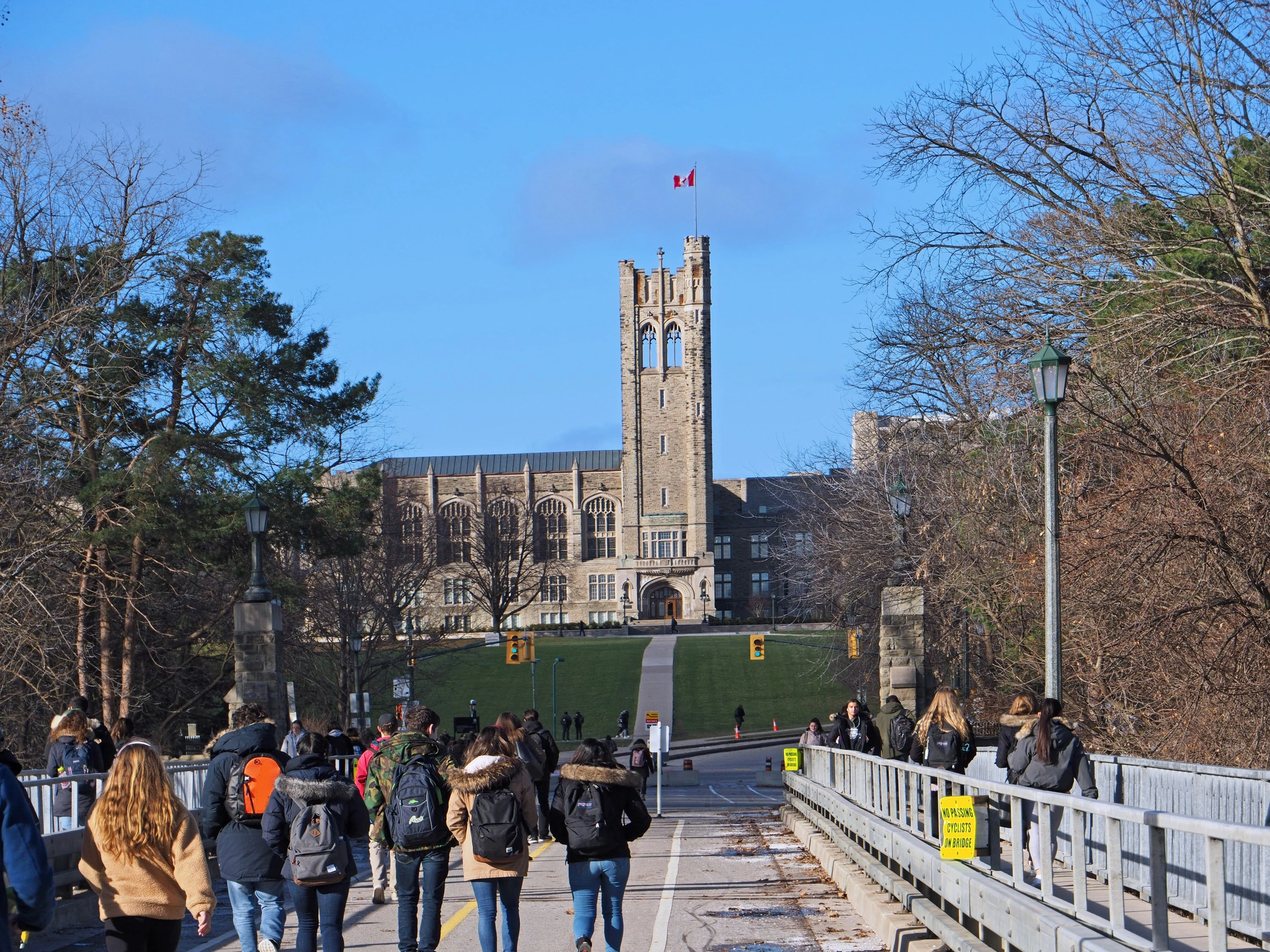 How to apply to universities and colleges in Canada as an international student