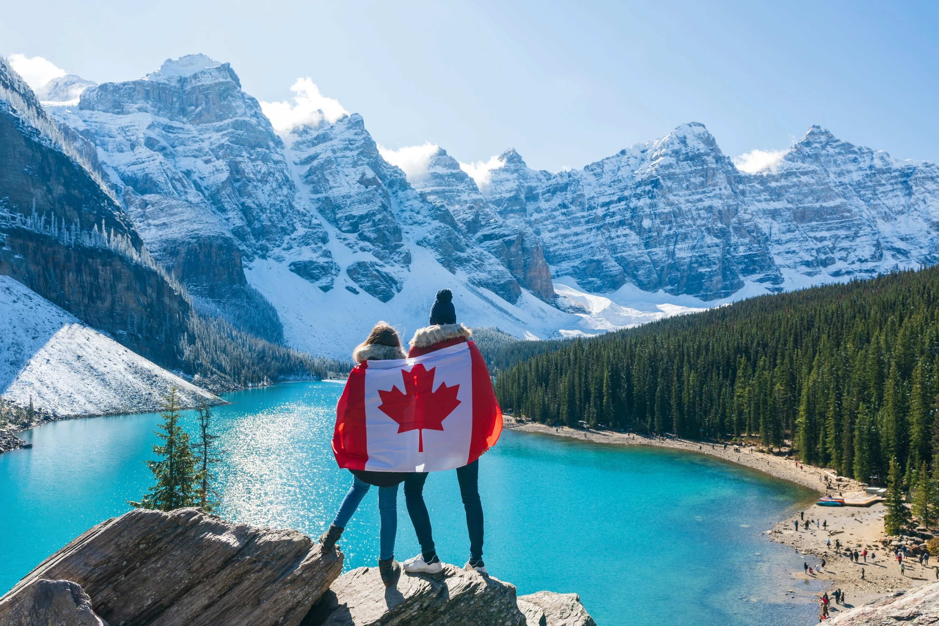 Canada Through the Lens: A Photographer's Guide to Capturing the Landscape