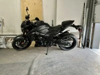 Motorcycle Suzuki GSX S750