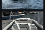 Motor boat Chaparral 226