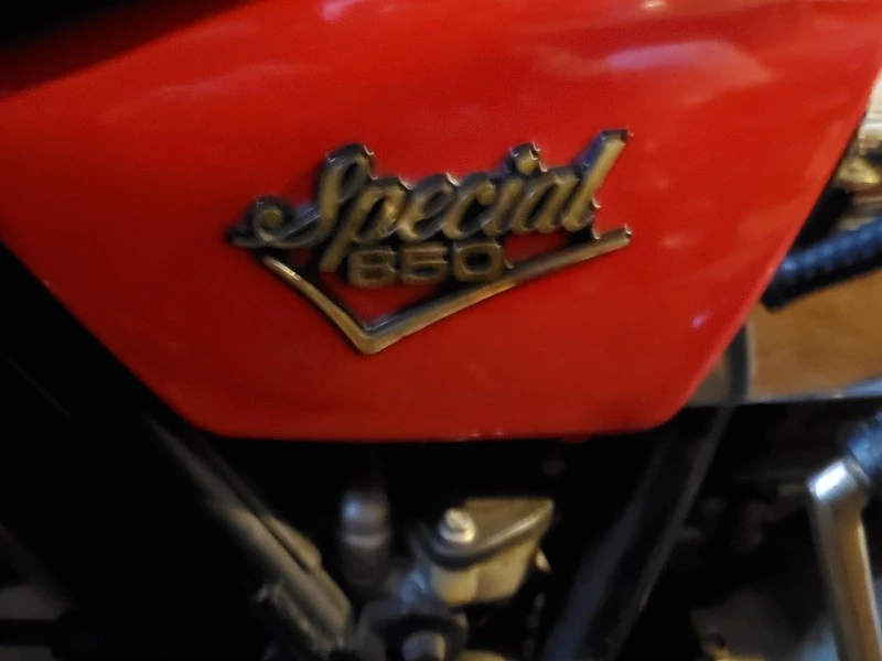 Motorcycle Yamaha 850 special