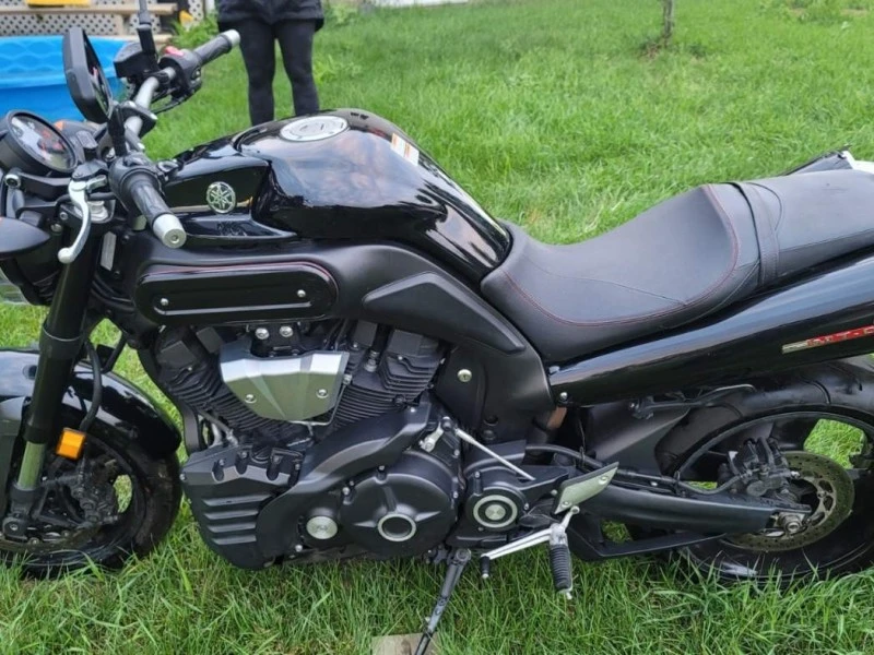 Motorcycle Yamaha MT-01