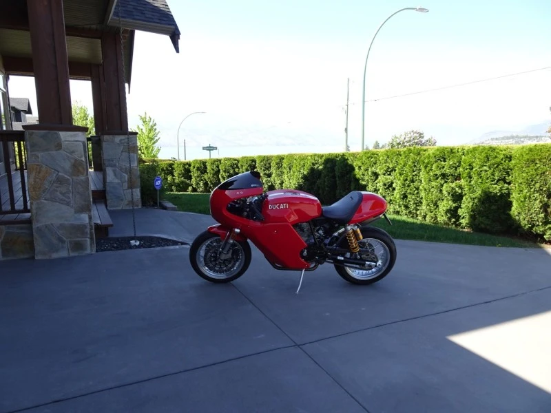 Motorcycle Ducati 2006 Sport 1000