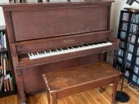 Upright piano - Mason & Risch #29521 – built in 1912