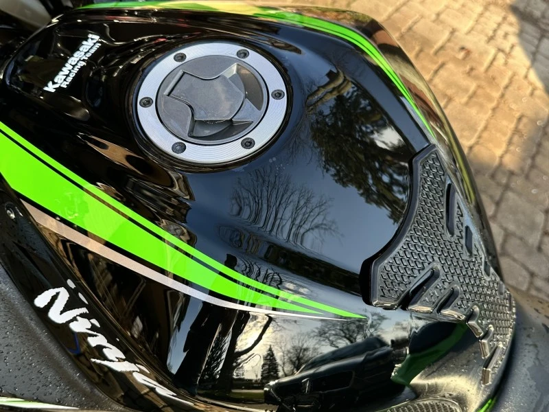 Motorcycle kawasaki Ninja 300, ABS KRT