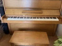 Yamaha piano