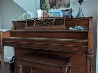 Yamaha piano