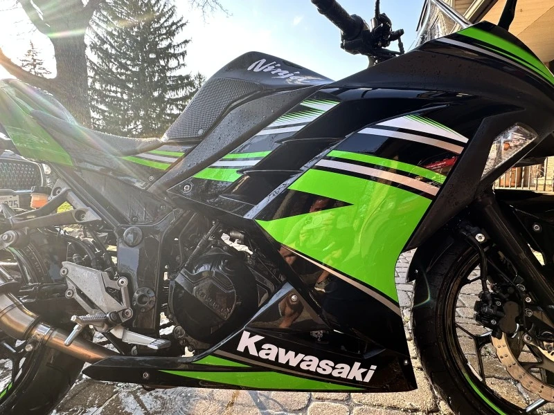 Motorcycle kawasaki Ninja 300, ABS KRT