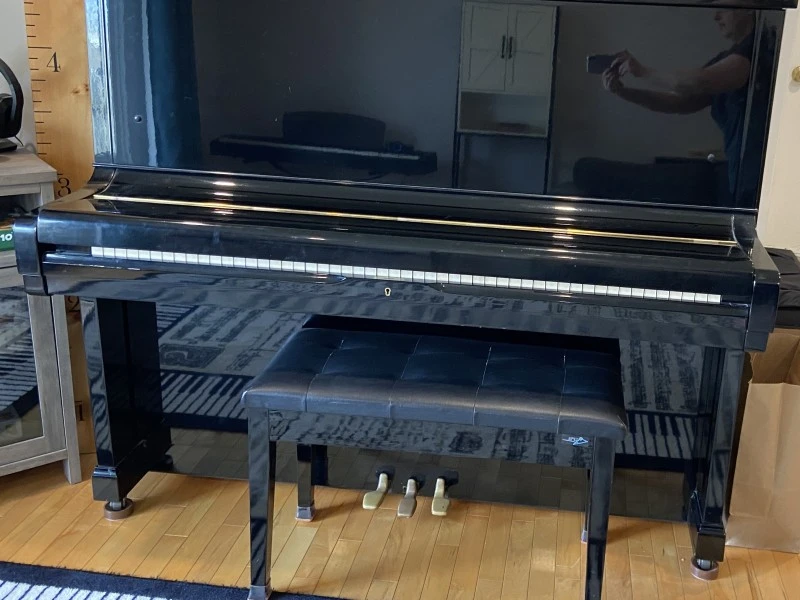 Yamaha U2 upright piano