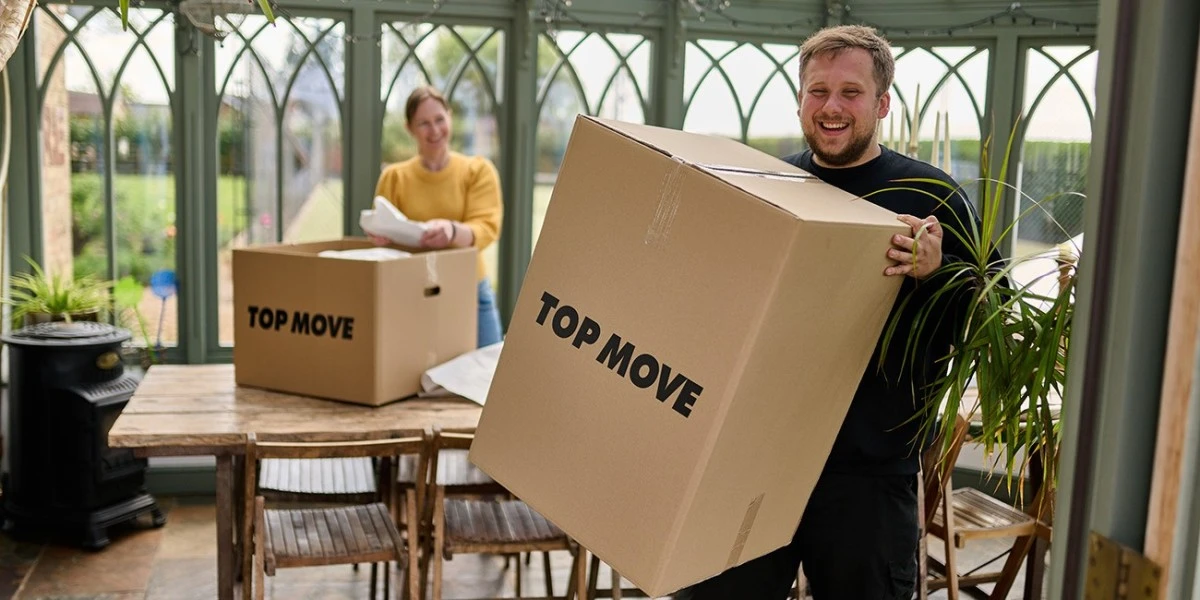 Moving companies service across Canada